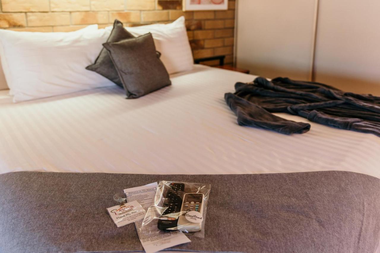 Abacus Motel Маунт-Айза Экстерьер фото