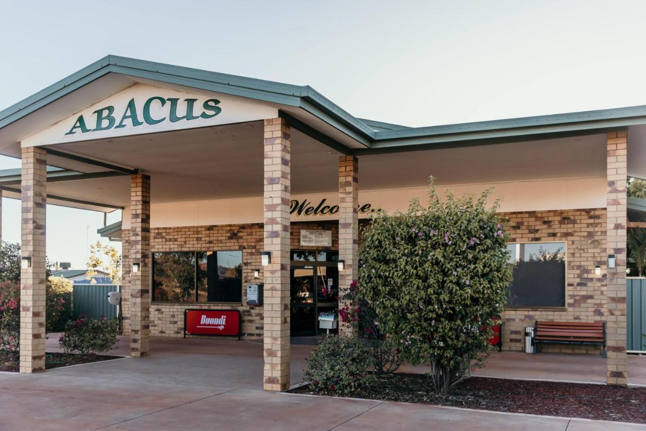 Abacus Motel Маунт-Айза Экстерьер фото